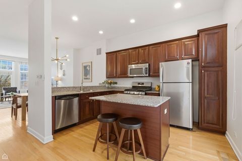 Tiny photo for 844 N Ogden Avenue, Chicago, IL 60642 (MLS # 12610512)