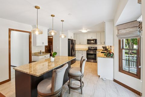 Tiny photo for 1525 London Court, Naperville, IL 60563 (MLS # 12536516)