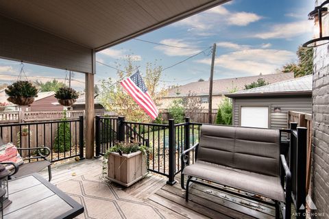 Tiny photo for 6928 Pershing Road, Berwyn, IL 60402 (MLS # 12418514)