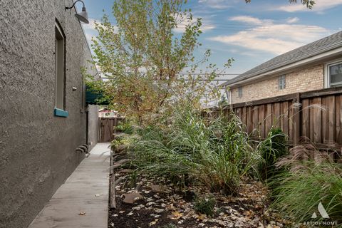 Tiny photo for 6928 Pershing Road, Berwyn, IL 60402 (MLS # 12418514)