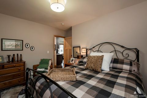 Tiny photo for 6928 Pershing Road, Berwyn, IL 60402 (MLS # 12418514)