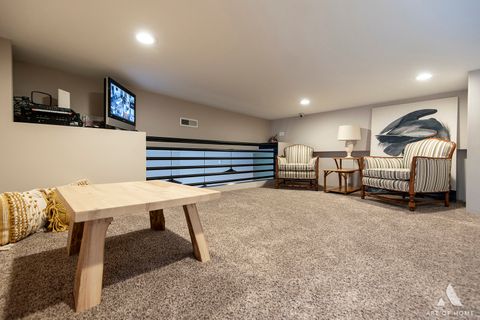 Tiny photo for 6928 Pershing Road, Berwyn, IL 60402 (MLS # 12418514)