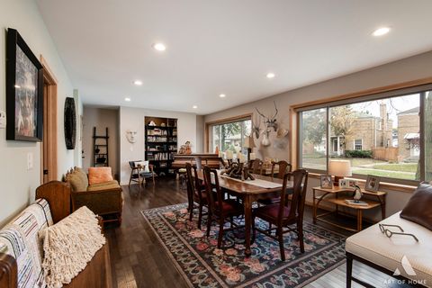 Tiny photo for 6928 Pershing Road, Berwyn, IL 60402 (MLS # 12418514)
