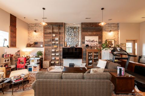 Tiny photo for 6928 Pershing Road, Berwyn, IL 60402 (MLS # 12418514)