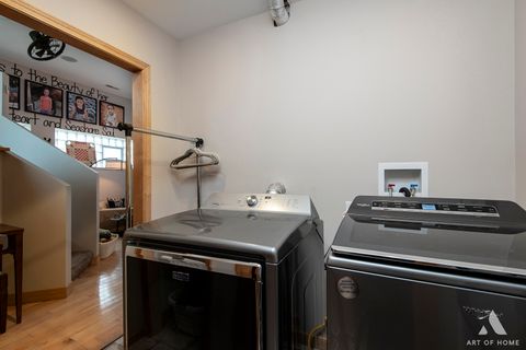 Tiny photo for 6928 Pershing Road, Berwyn, IL 60402 (MLS # 12418514)
