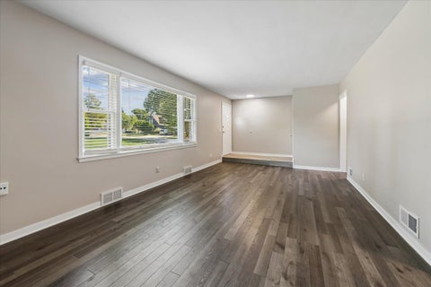 Tiny photo for 110 W 12th Avenue, Naperville, IL 60563 (MLS # 12707337)
