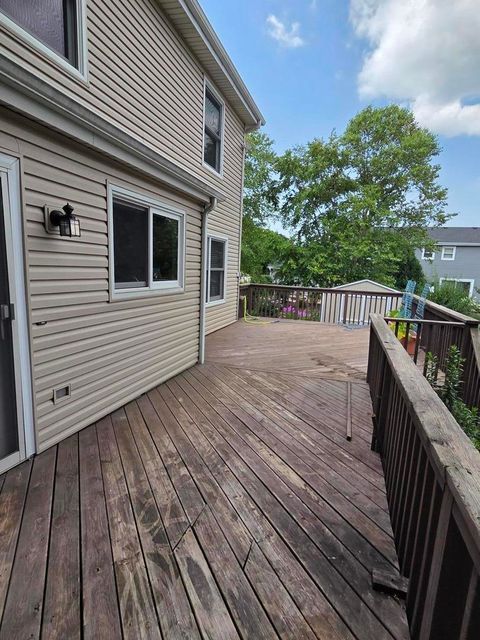 Tiny photo for 180 Farmgate Drive, Schaumburg, IL 60193 (MLS # 12711993)