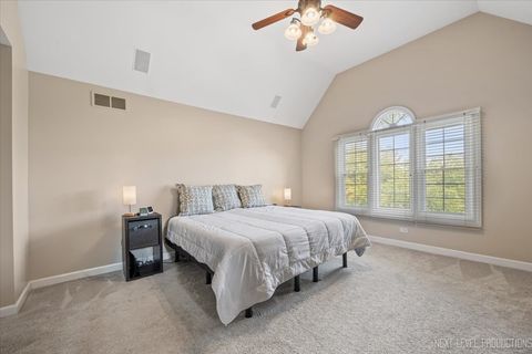 Tiny photo for 2321 Courtland Court, Aurora, IL 60502 (MLS # 12462648)