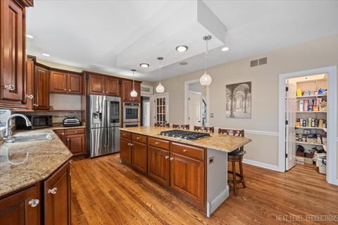 Tiny photo for 2321 Courtland Court, Aurora, IL 60502 (MLS # 12462648)