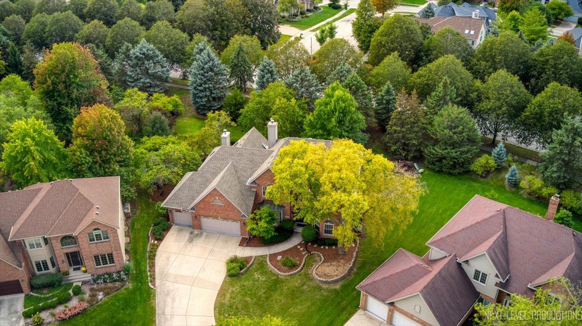 2321 Courtland Court