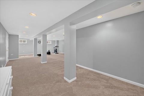 Tiny photo for 913 S Lancaster Street, Mount Prospect, IL 60056 (MLS # 12769548)