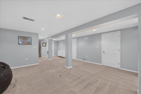 Tiny photo for 913 S Lancaster Street, Mount Prospect, IL 60056 (MLS # 12769548)