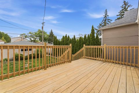 Tiny photo for 4903 N Moody Avenue, Chicago, IL 60630 (MLS # 12574640)