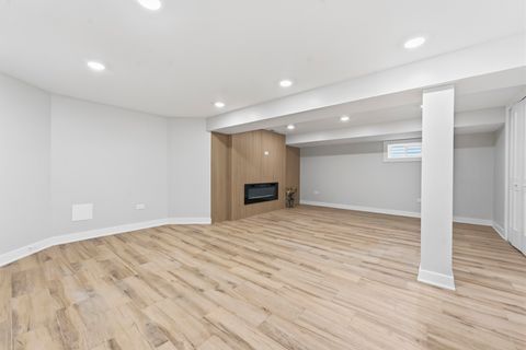 Tiny photo for 4903 N Moody Avenue, Chicago, IL 60630 (MLS # 12574640)