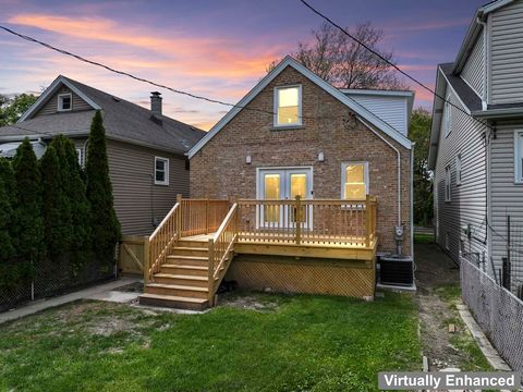 Tiny photo for 4903 N Moody Avenue, Chicago, IL 60630 (MLS # 12574640)