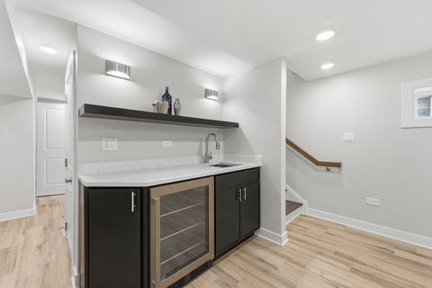 Tiny photo for 4903 N Moody Avenue, Chicago, IL 60630 (MLS # 12574640)