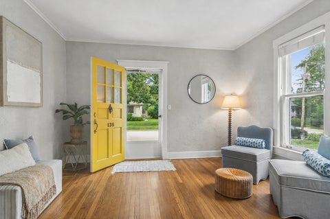 Tiny photo for 135 W Russell Street, Barrington, IL 60010 (MLS # 12744333)