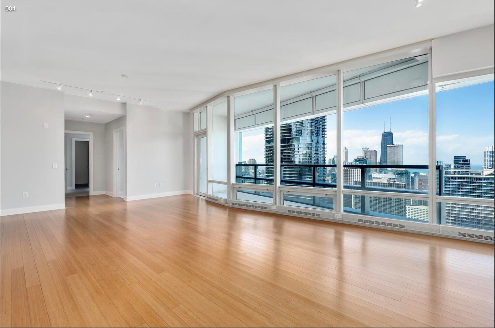 340 E Randolph Street 4802