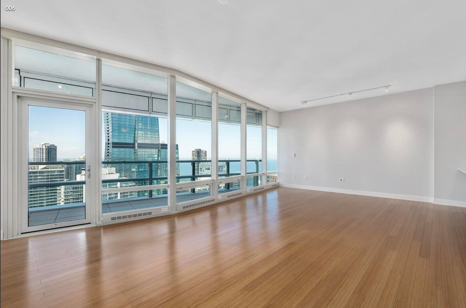 340 E Randolph Street 4802