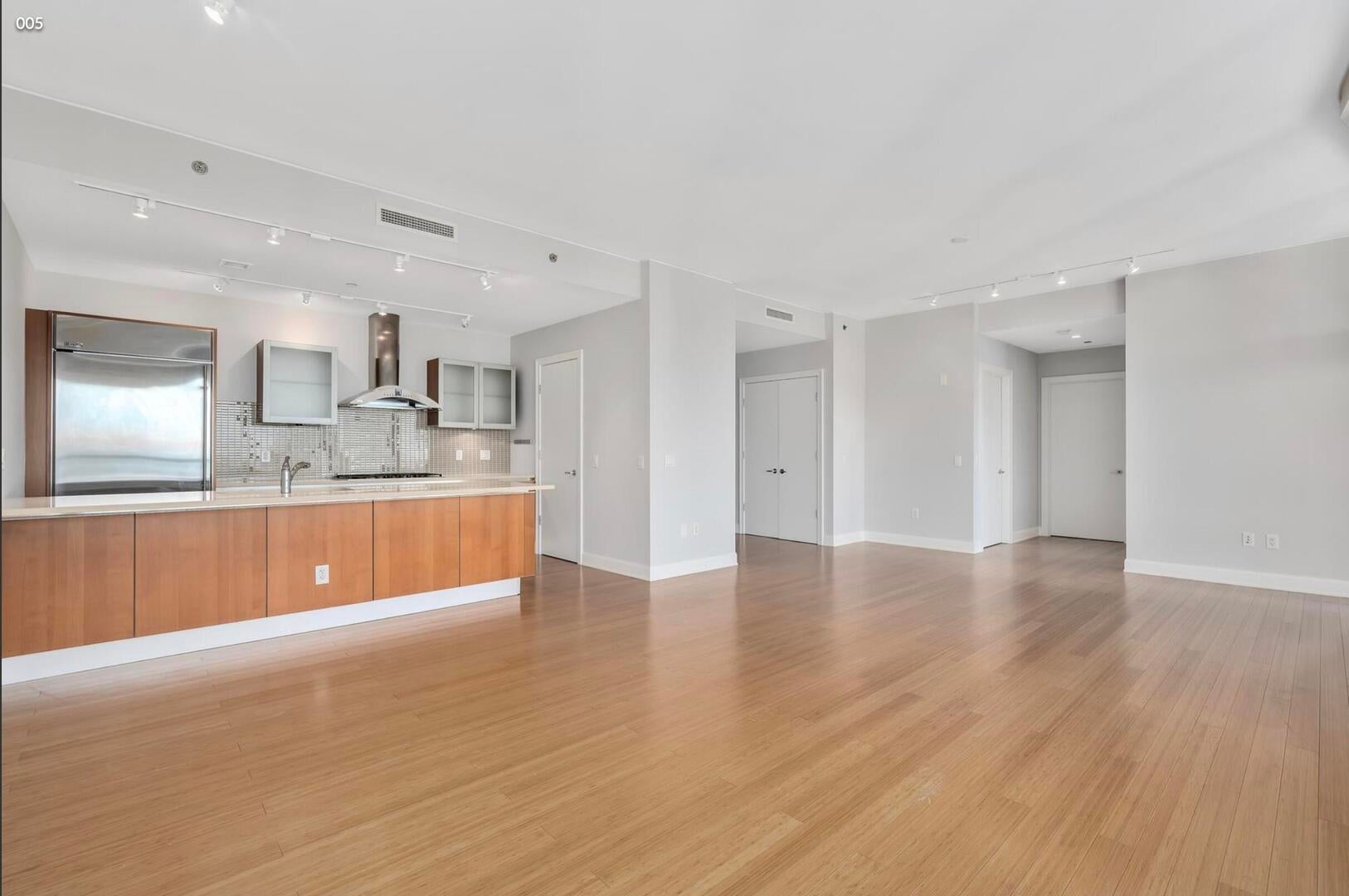 340 E Randolph Street 4802