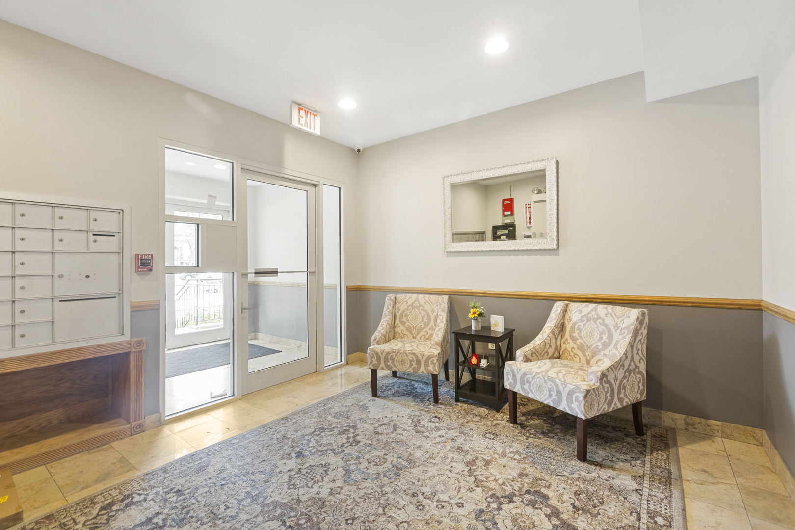 124 W Colfax Street 301