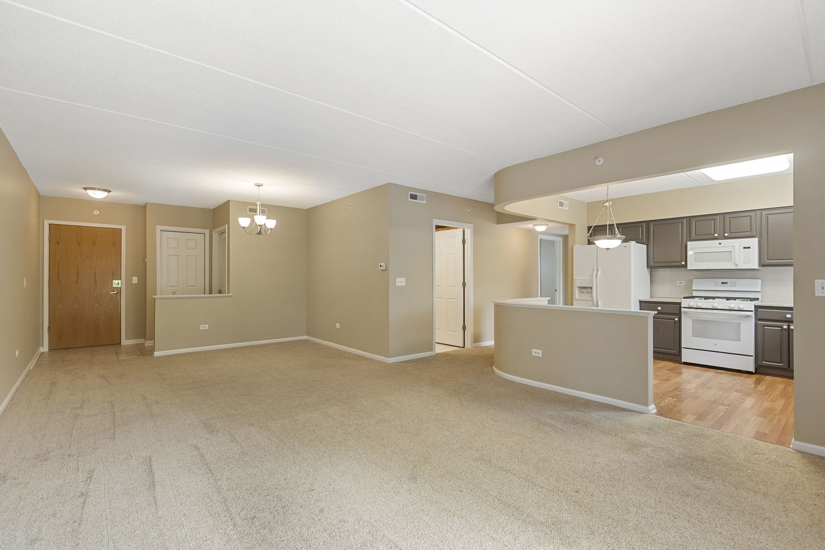 124 W Colfax Street 301