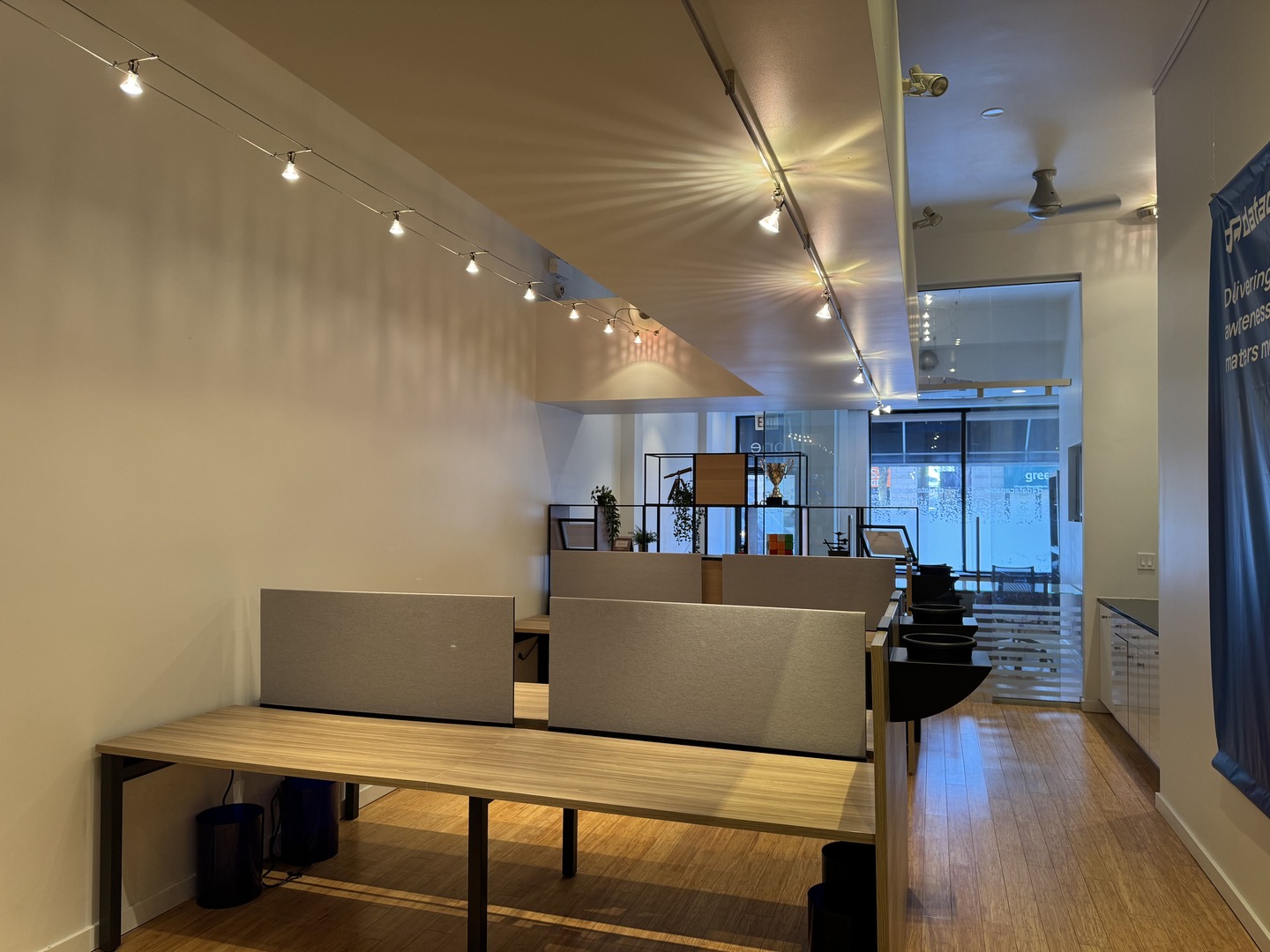 2048 W Belmont Avenue