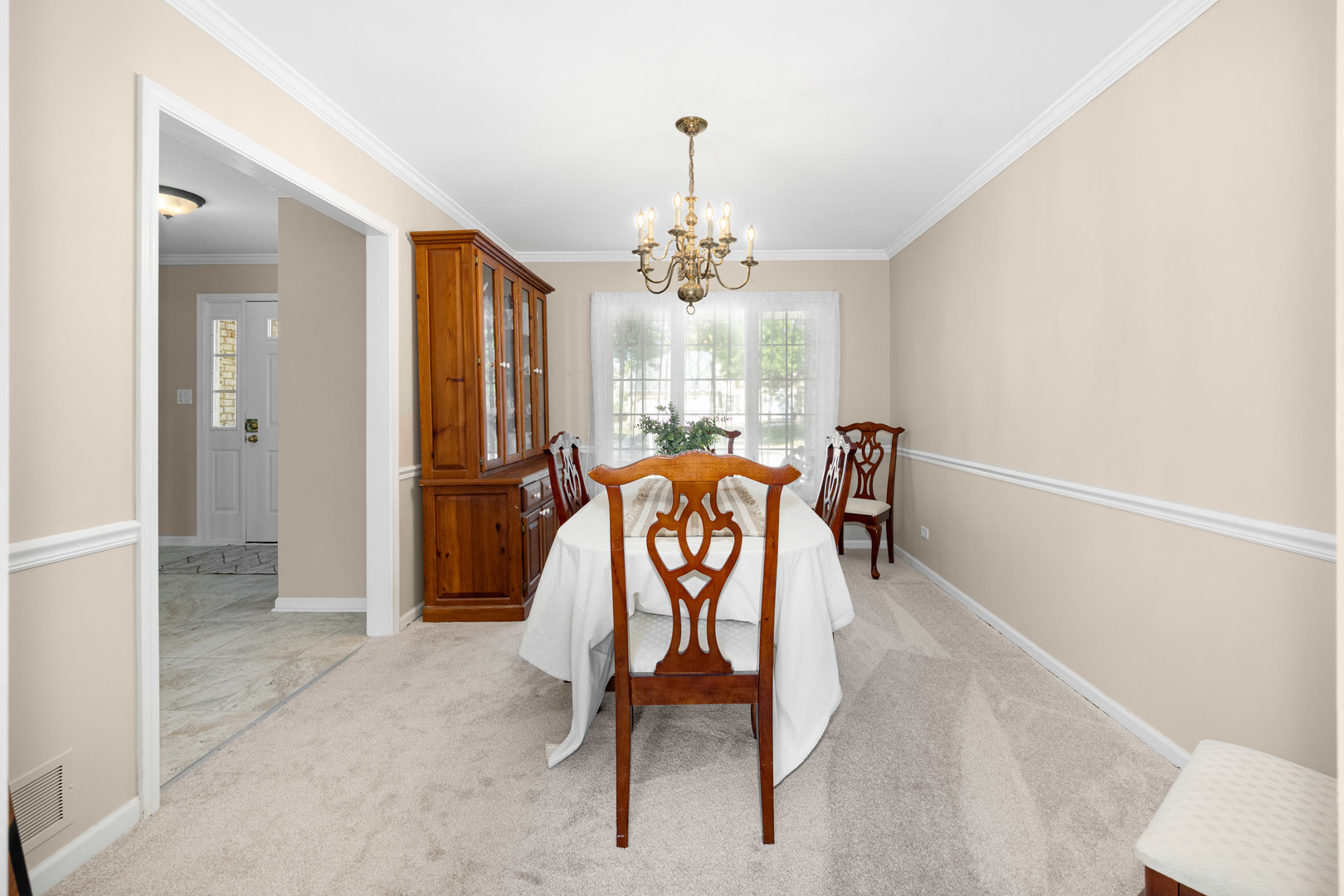 873 Buttonwood Circle