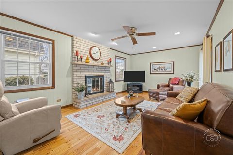 Tiny photo for 77 Bluebird Lane, Naperville, IL 60565 (MLS # 12573063)