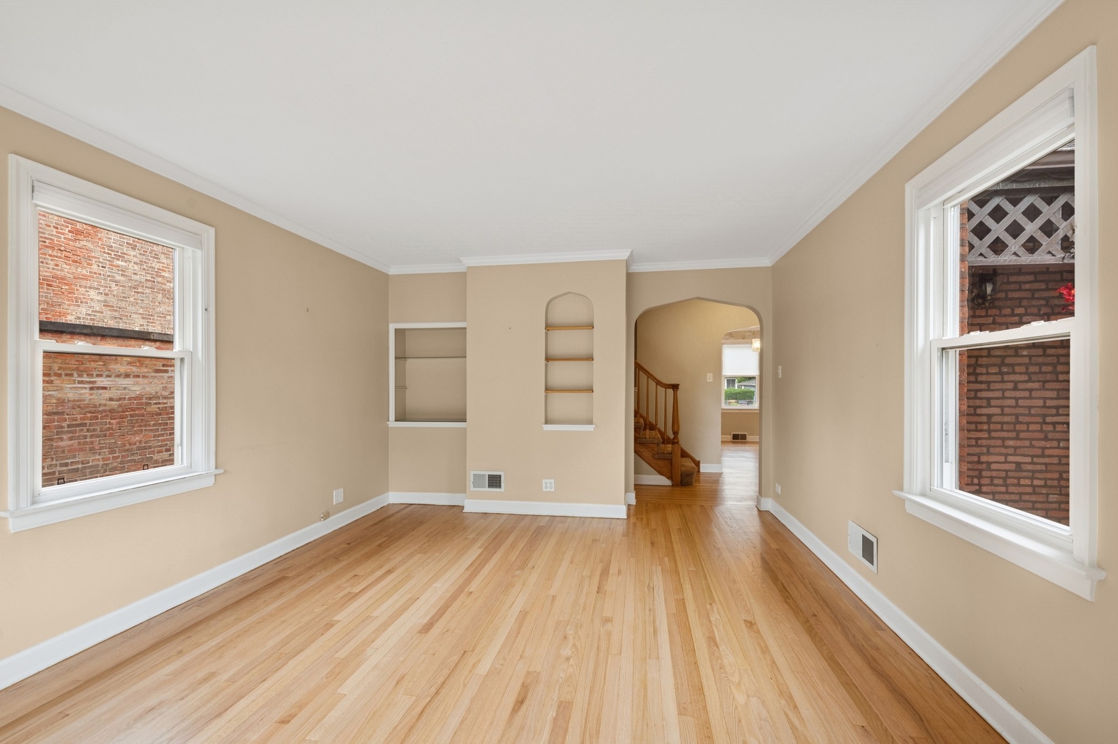 2324 S 11th Avenue