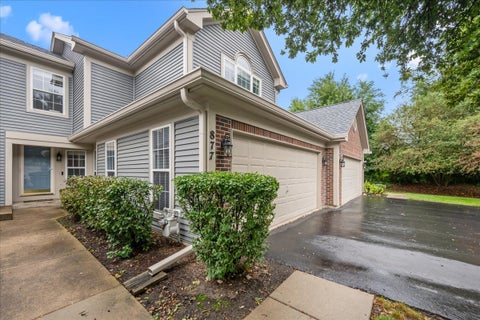 Tiny photo for 877 Wembley Court, Elgin, IL 60120 (MLS # 12755815)
