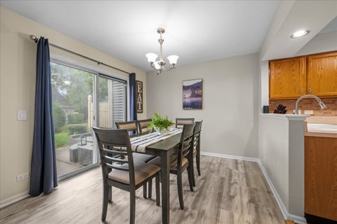 Tiny photo for 877 Wembley Court, Elgin, IL 60120 (MLS # 12755815)
