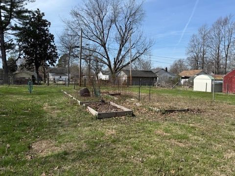 Tiny photo for 417 S 22nd Street, Herrin, IL 62948 (MLS # 12597487)