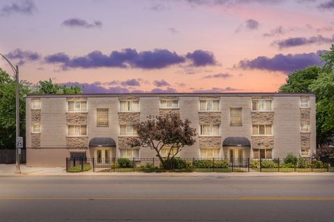 Tiny photo for 7952 MADISON Street #2E, River Forest, IL 60305 (MLS # 12410982)