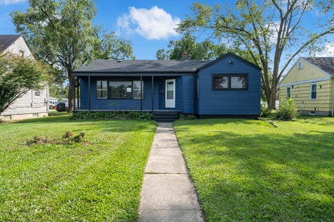 Photo of 70 E 150th Street, Harvey, IL 60426 (MLS # 12750669)