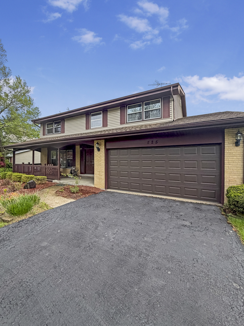 17W525 Concord Place