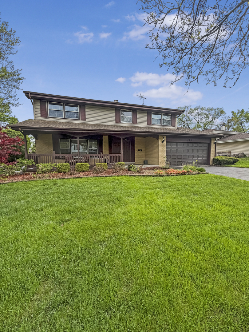 17W525 Concord Place