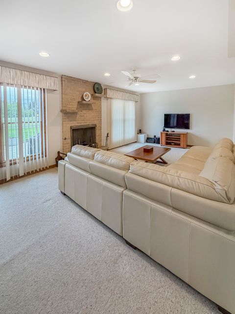 Tiny photo for 17W525 Concord Place, Darien, IL 60561 (MLS # 12631579)