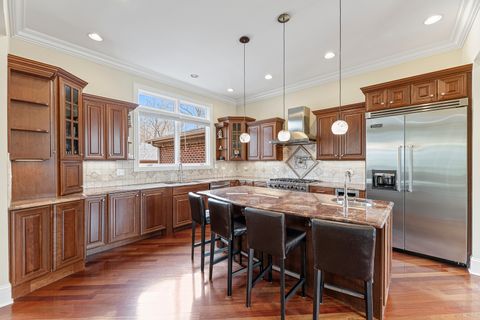 Tiny photo for 11556 W Elmwood Place, Deerfield, IL 60015 (MLS # 12578714)