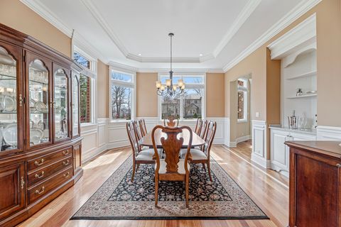 Tiny photo for 11556 W Elmwood Place, Deerfield, IL 60015 (MLS # 12578714)