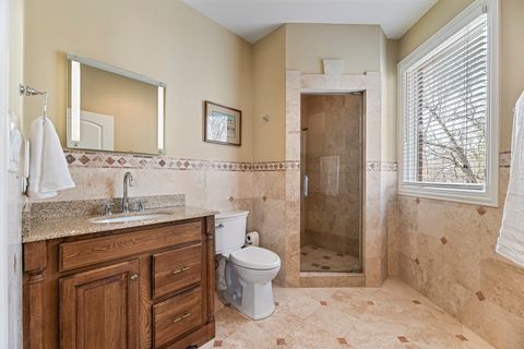 Tiny photo for 11556 W Elmwood Place, Deerfield, IL 60015 (MLS # 12578714)