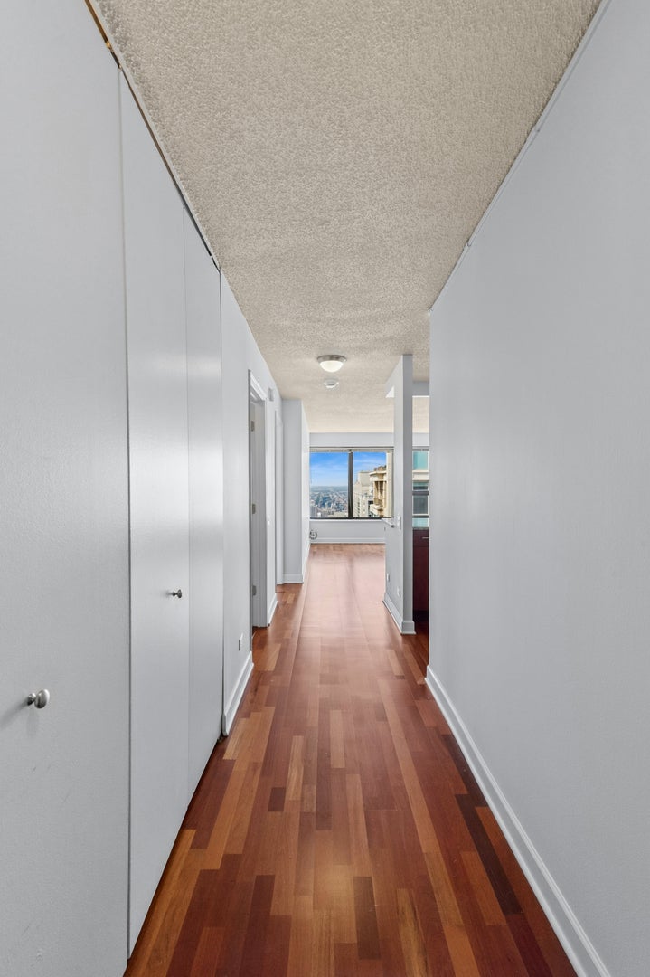 30 E Huron Street 5306