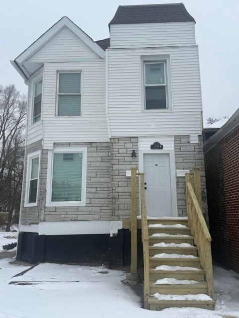 7326 S Woodlawn Avenue Chicago IL 60619