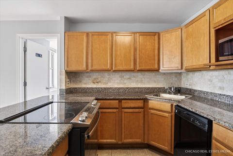 Tiny photo for 525 W Hawthorne Place #1001, Chicago, IL 60657 (MLS # 12598882)