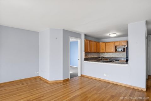 Tiny photo for 525 W Hawthorne Place #1001, Chicago, IL 60657 (MLS # 12598882)