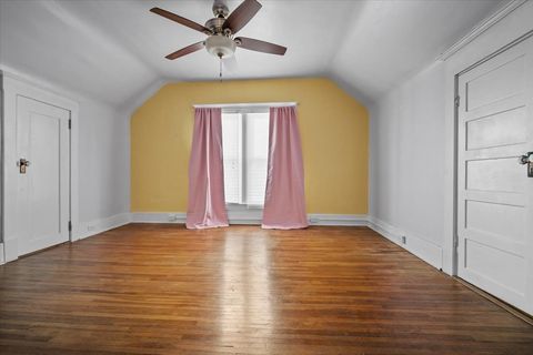 Tiny photo for 1205 E Oakland Avenue, Bloomington, IL 61701 (MLS # 12441585)