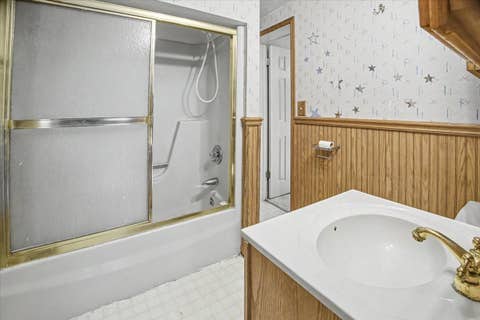 Tiny photo for 413 E Howard Street, Pontiac, IL 61764 (MLS # 12729542)