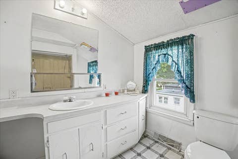 Tiny photo for 413 E Howard Street, Pontiac, IL 61764 (MLS # 12729542)