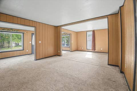 Tiny photo for 413 E Howard Street, Pontiac, IL 61764 (MLS # 12729542)