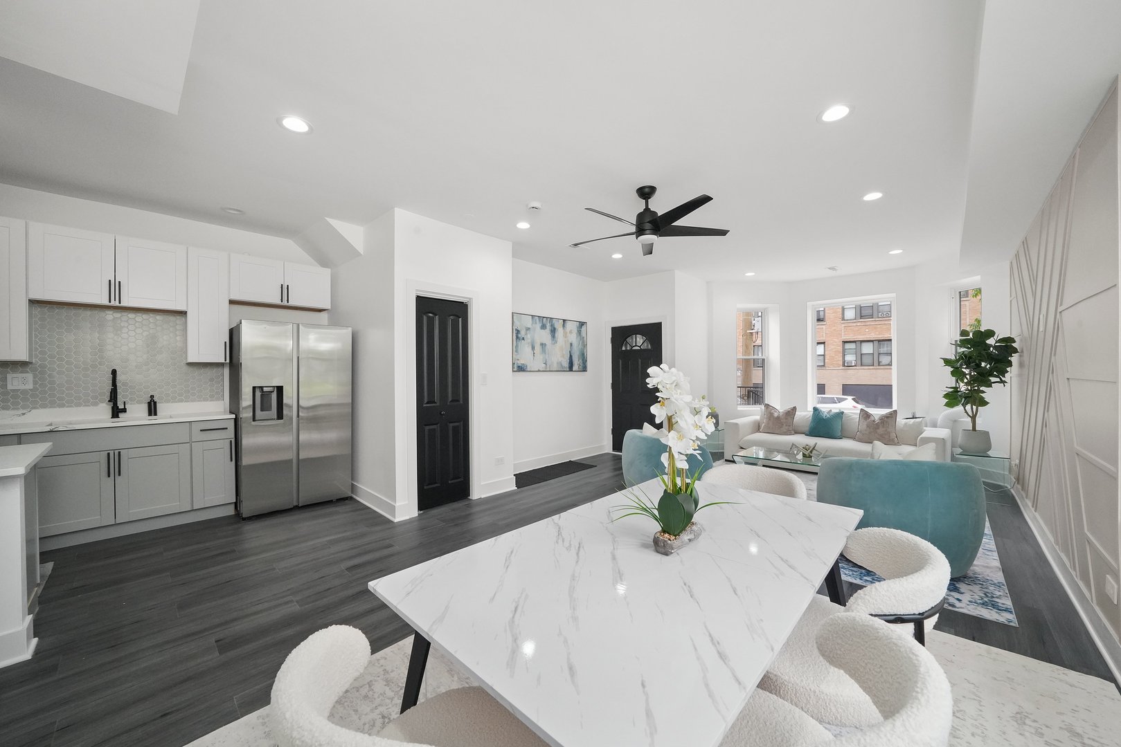 322 S Kostner Avenue